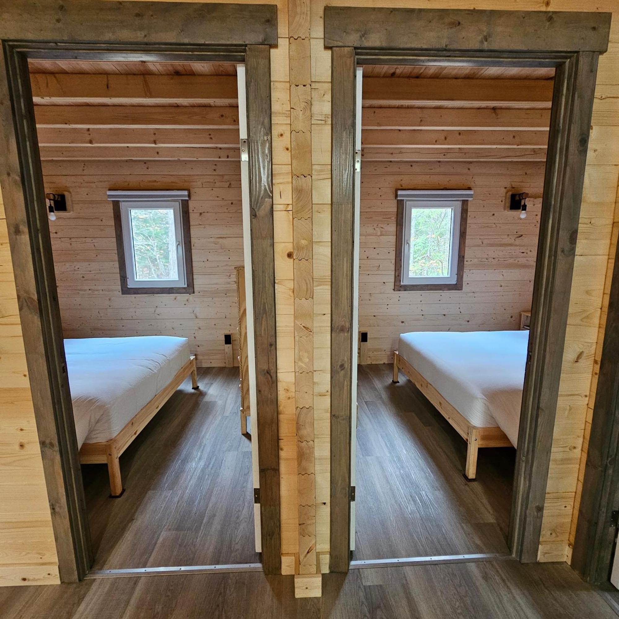 Parkway Cottage Resort And Trading Post Dwight Ngoại thất bức ảnh